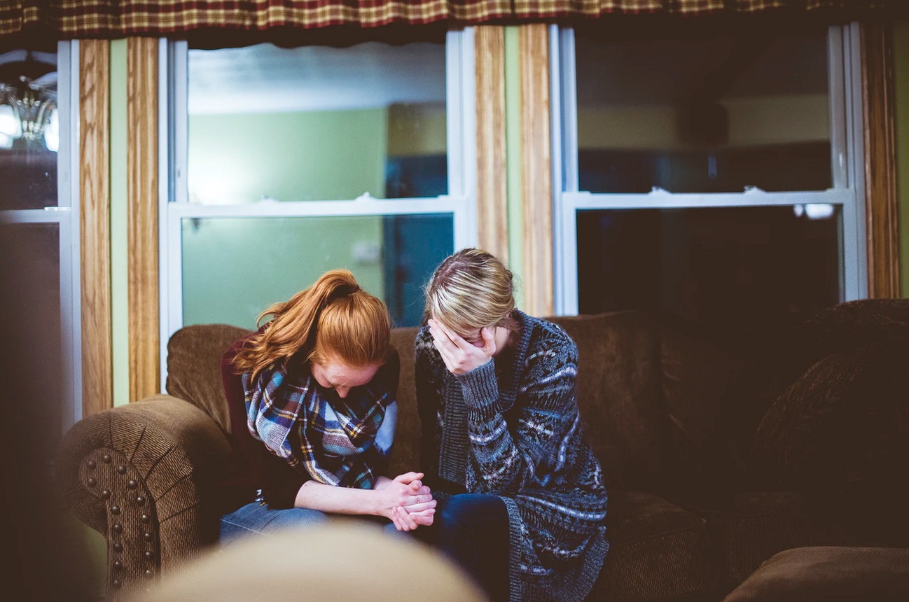 Voer het gesprek over zelfmoordgedachten en bescherm het leven